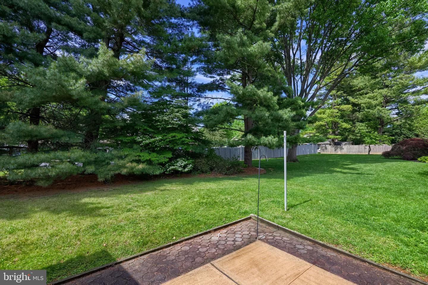 1816 Beverly Drive photo 9