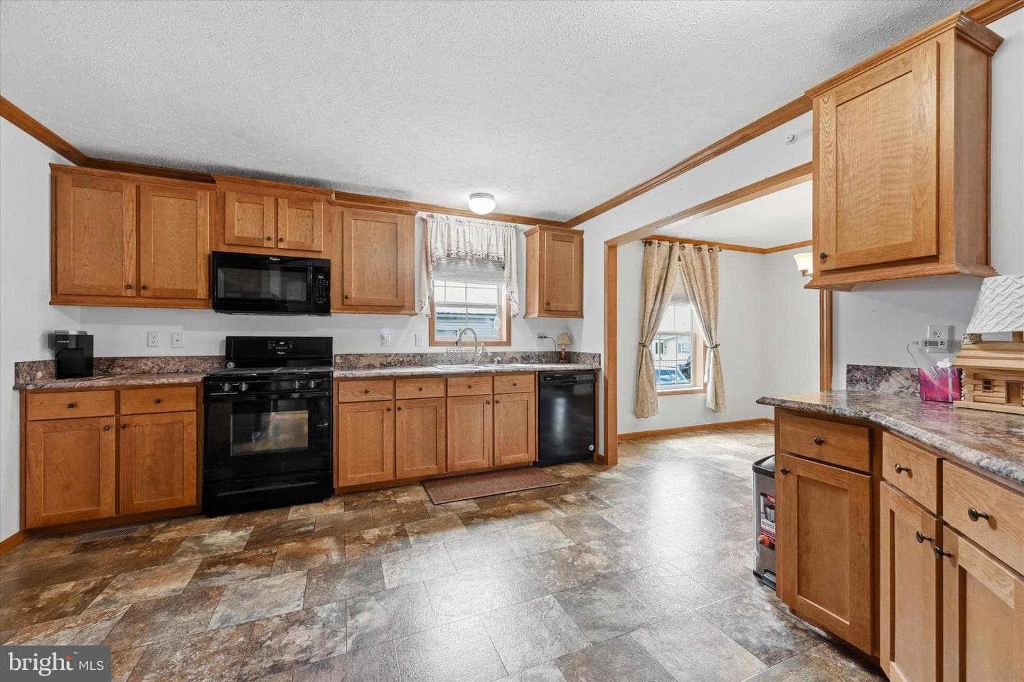 47 Makenna Avenue photo 8