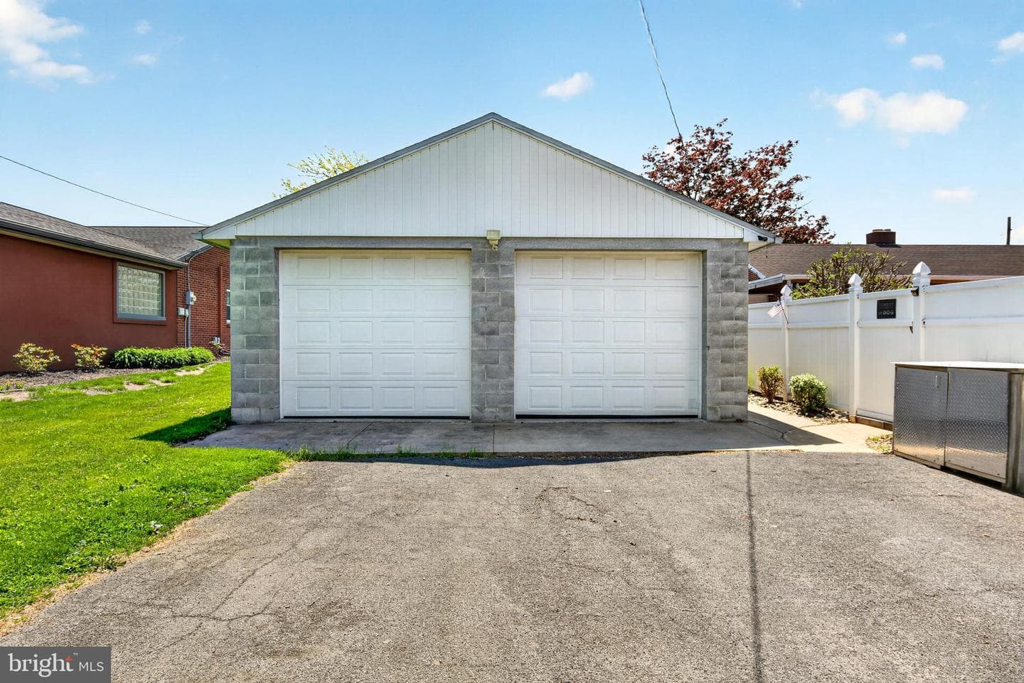 1105 Central Avenue photo 4