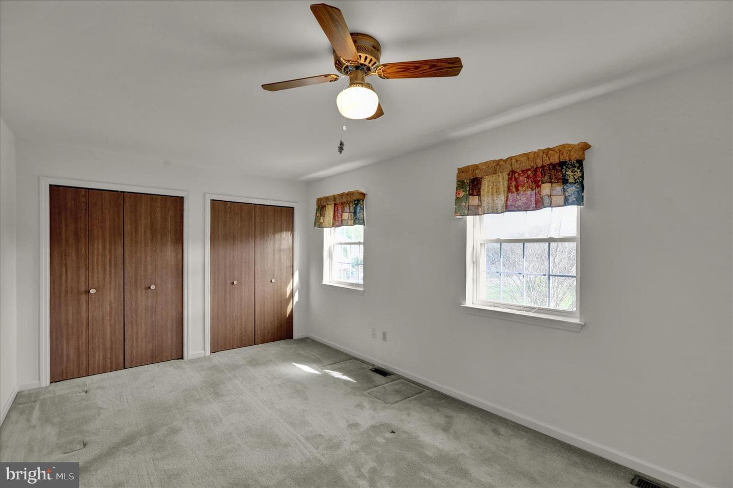 1107 Hampden Drive photo 16