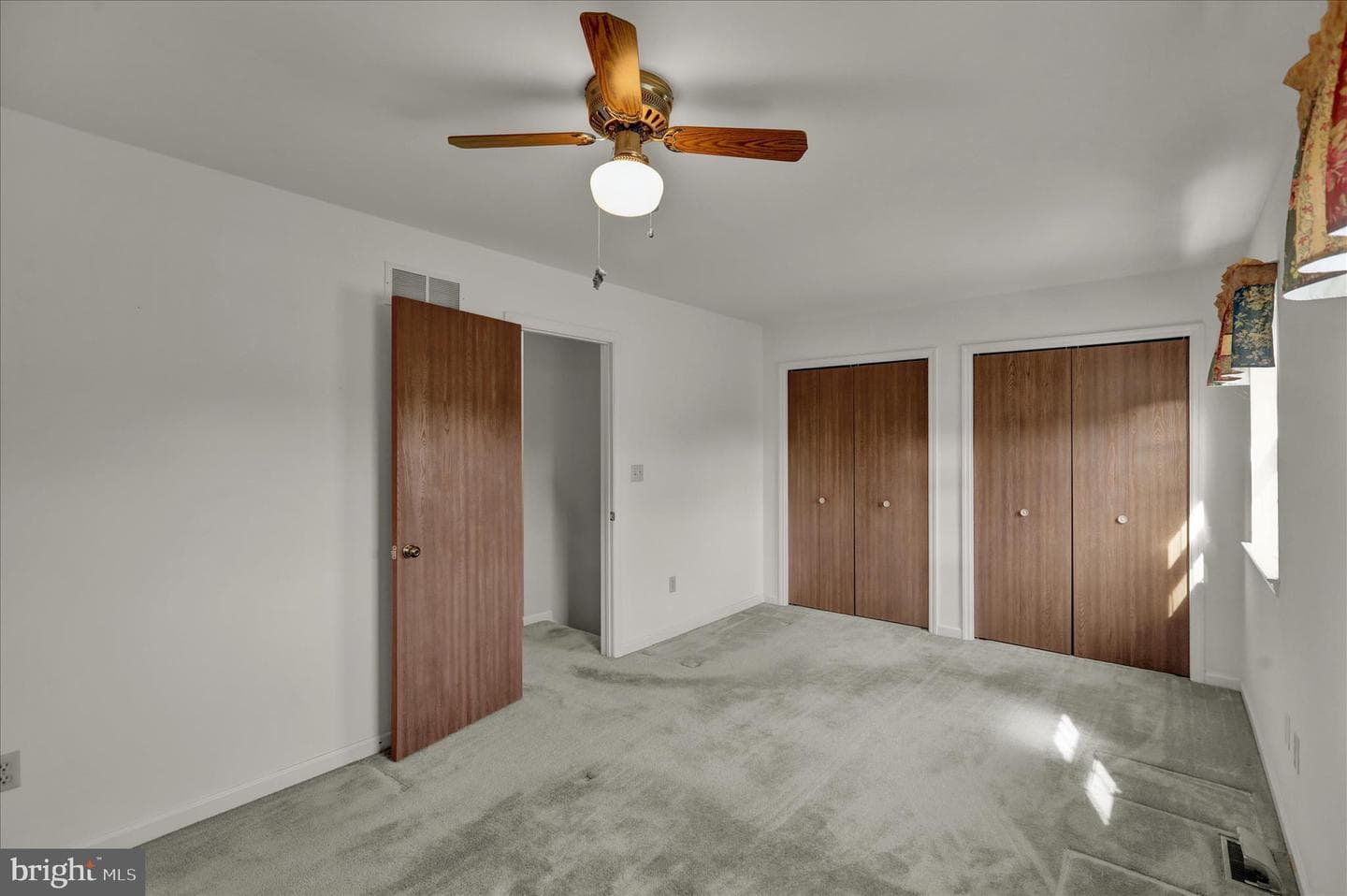 1107 Hampden Drive photo 17