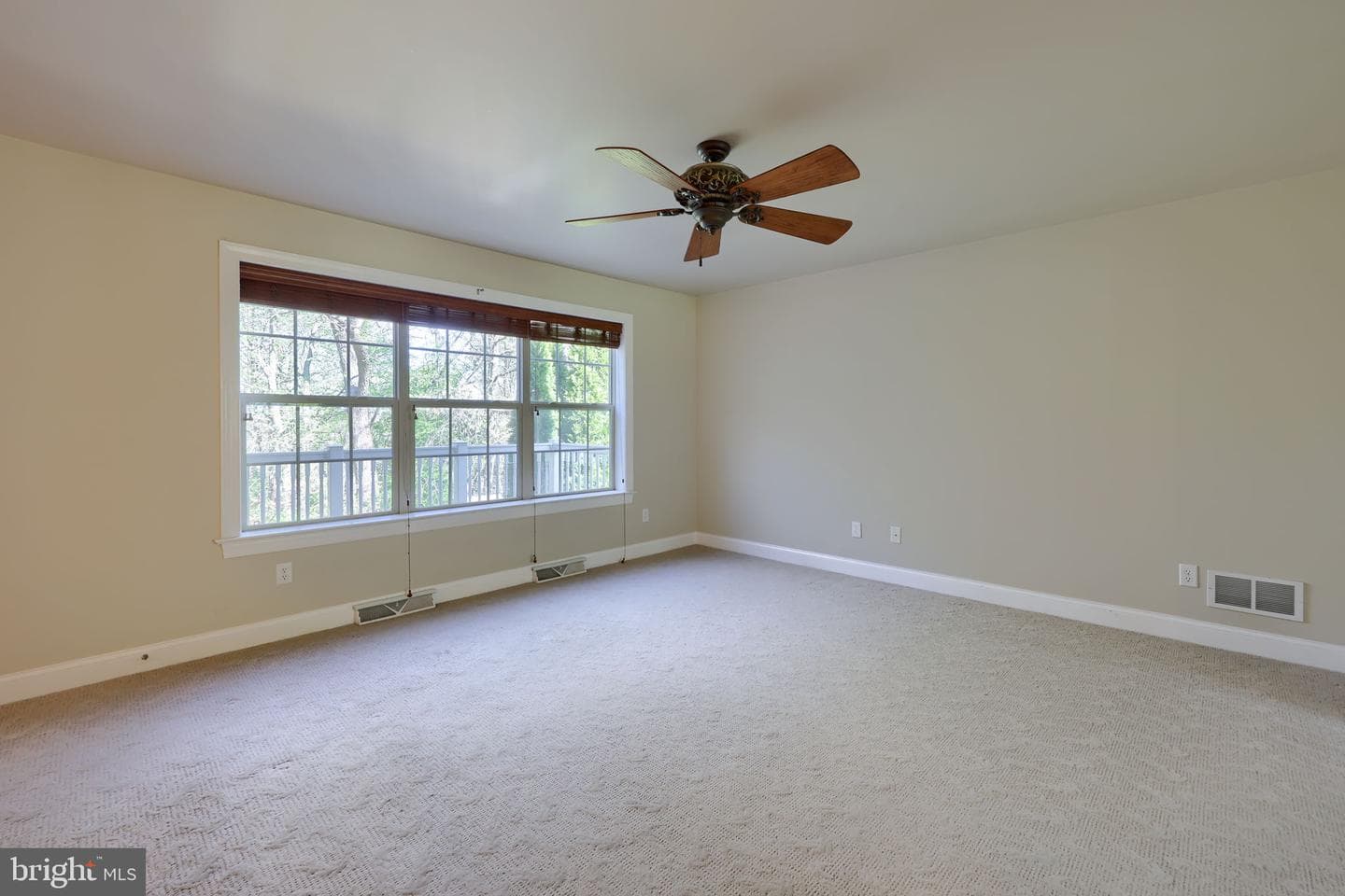 249 Steepbank Road photo 14