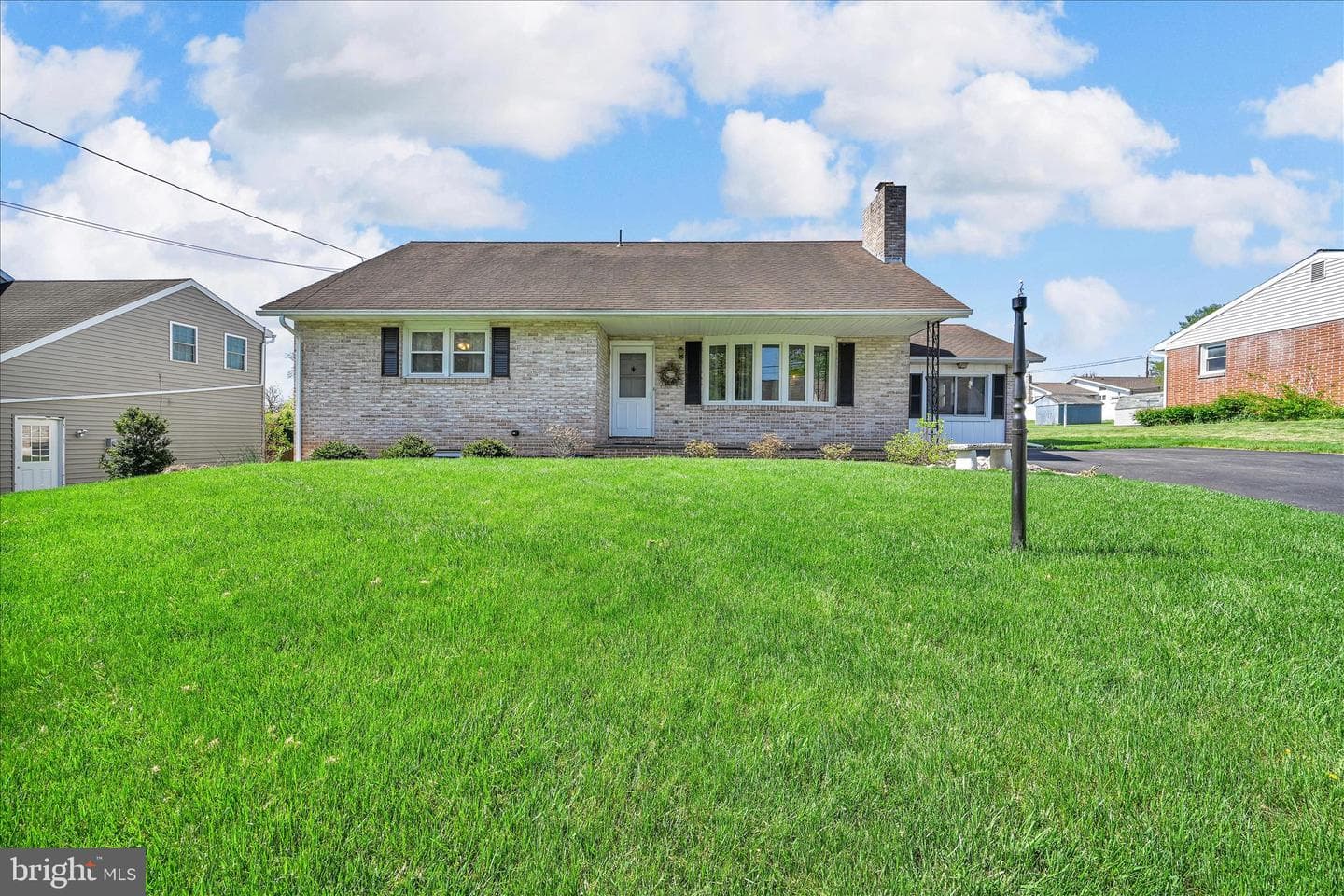 25 Frederick Avenue photo 3