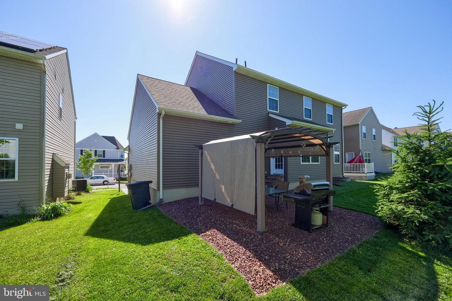892 Fenton Avenue photo 44