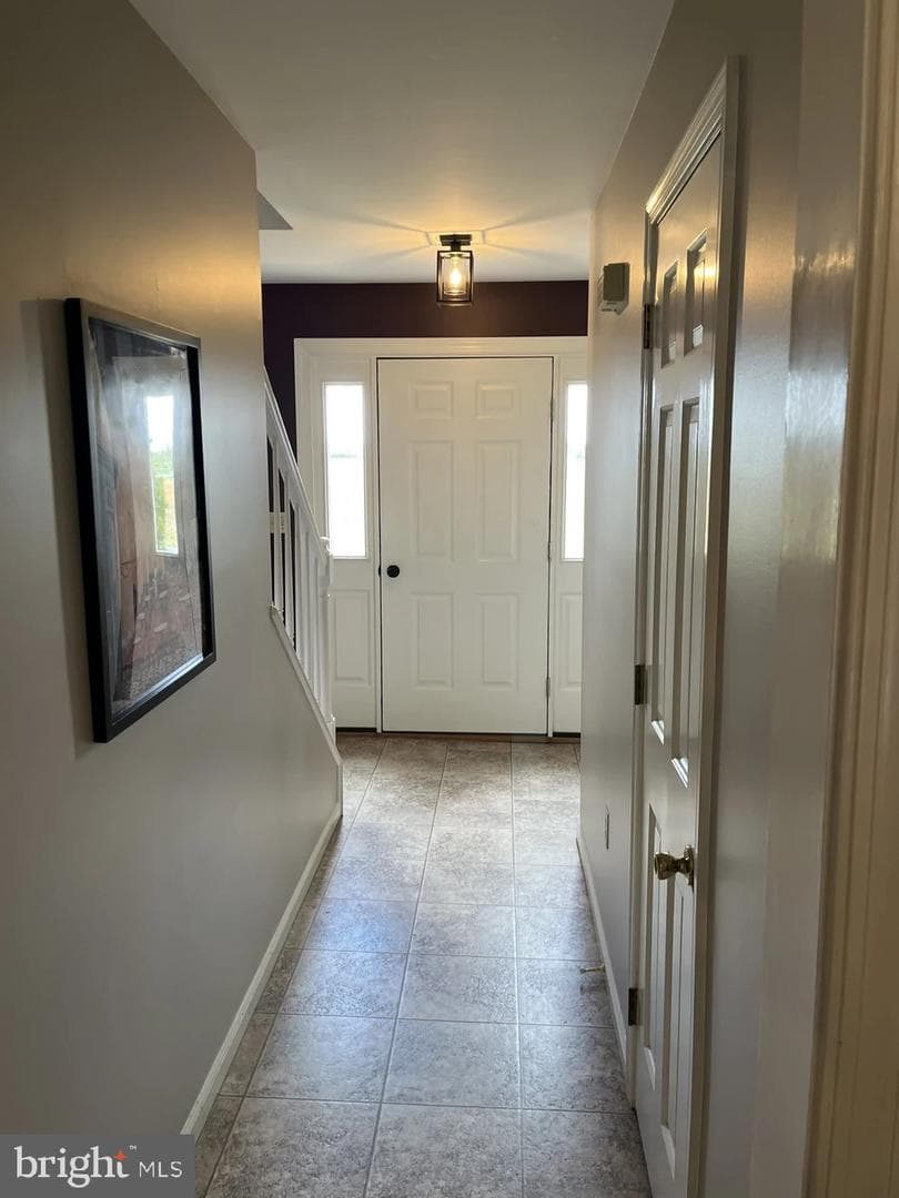 213 Tobacco Road photo 25