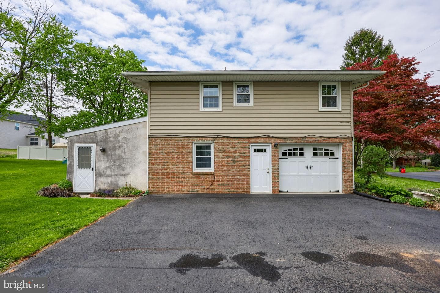 33 Woodland Avenue photo 47
