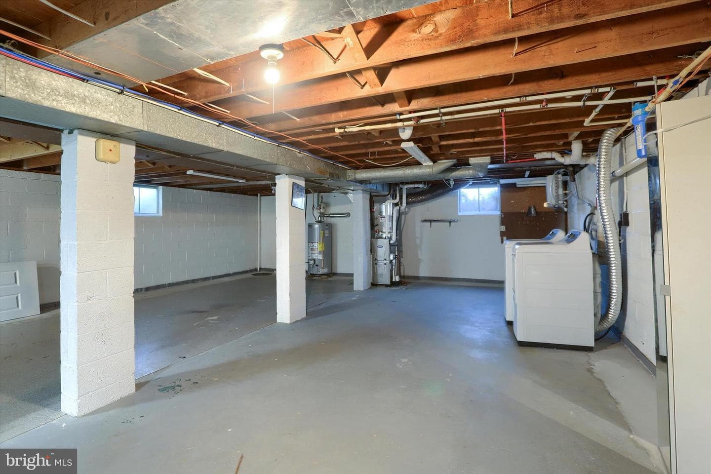 413 Birchland Avenue photo 25