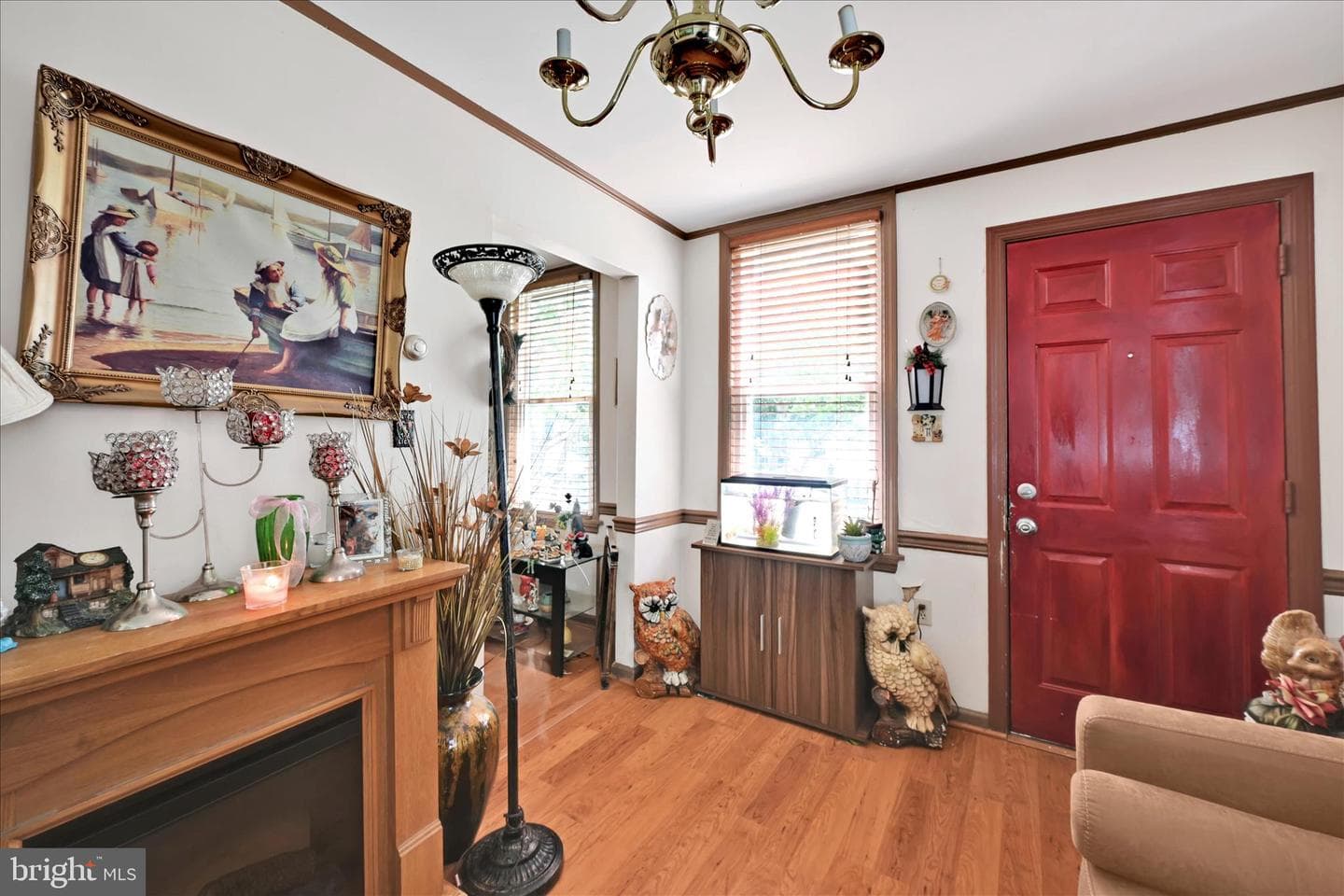 745 E Marion Street photo 7