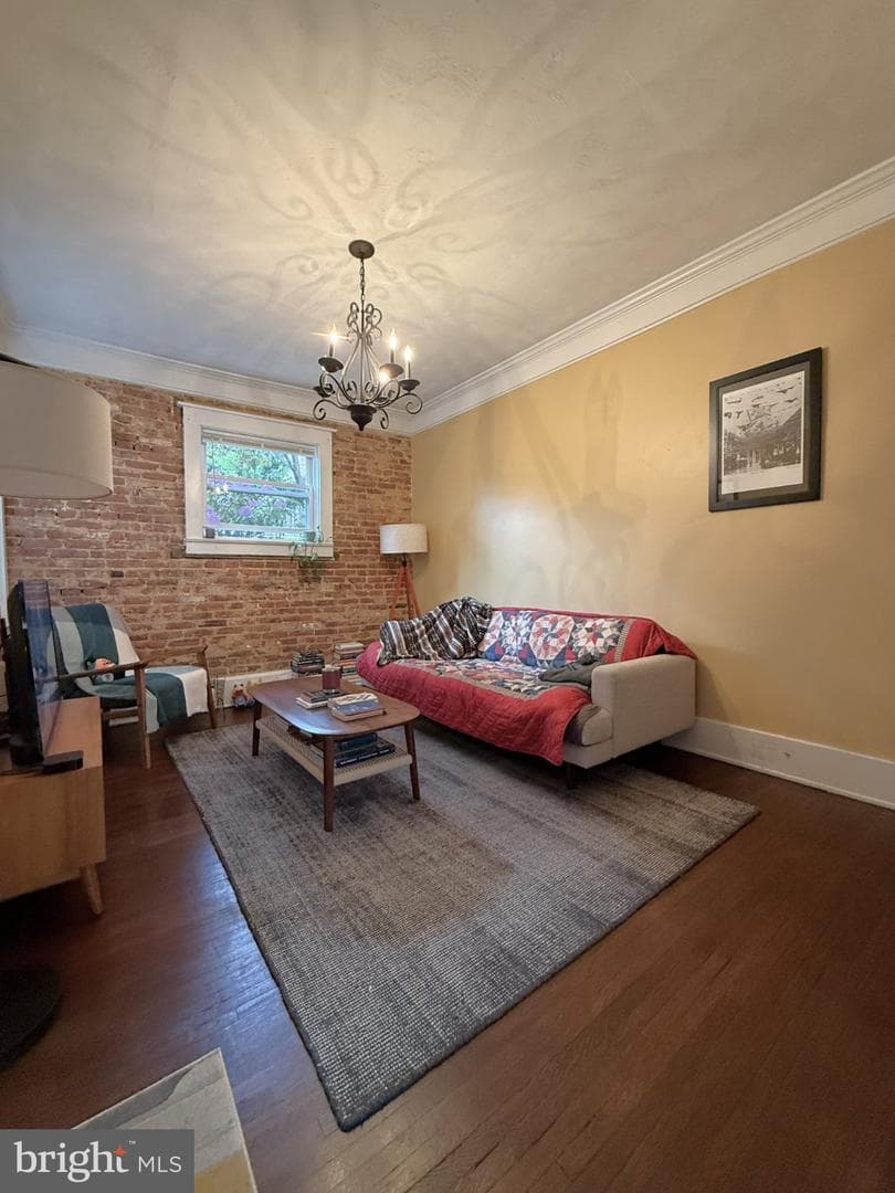 40 N Plum Street photo 3