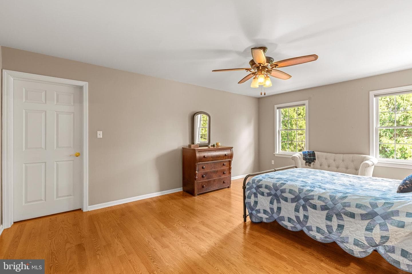 1358 Sylvan photo 29