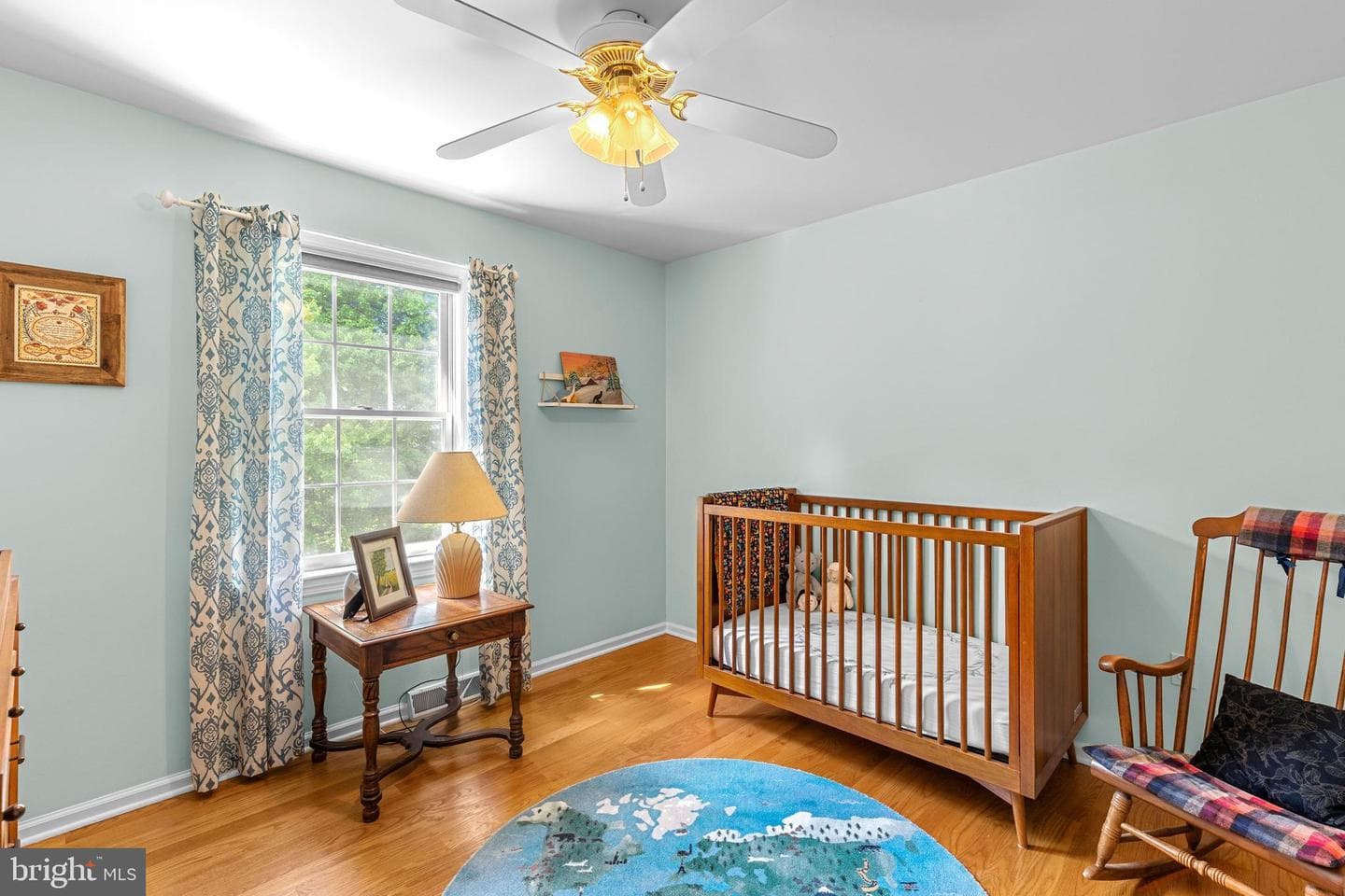 1358 Sylvan photo 40