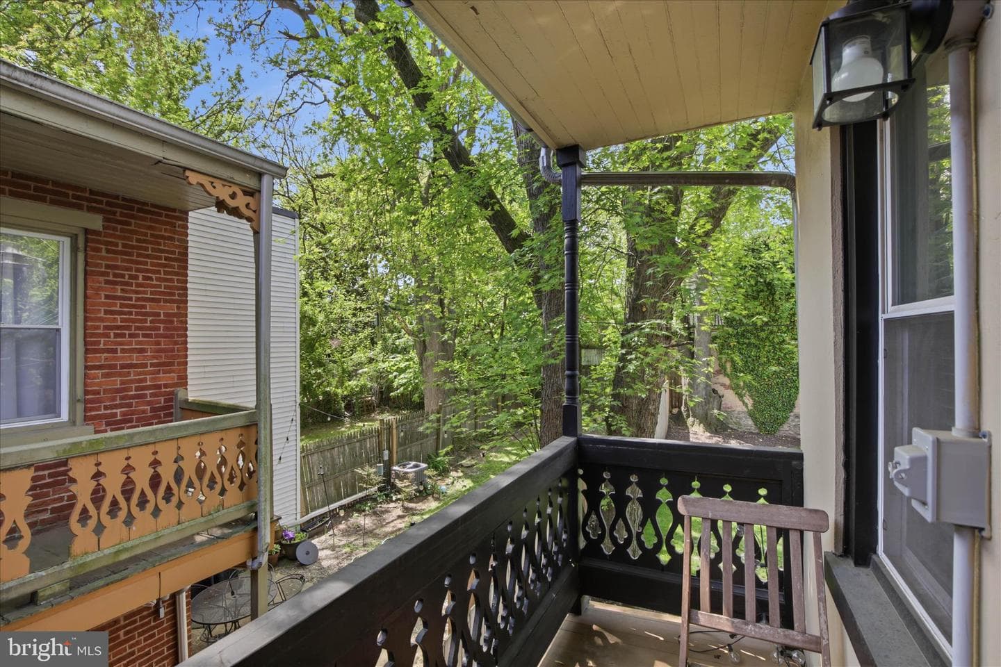120 Nevin Street photo 32