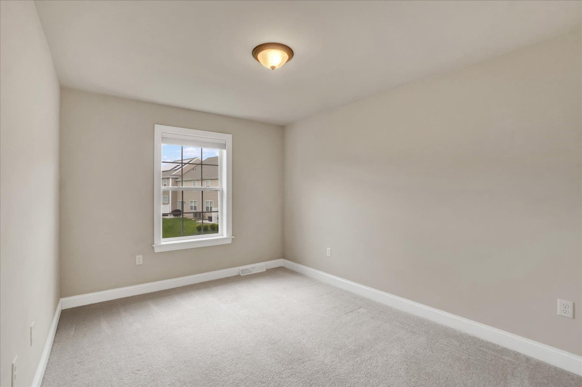 340 Cedar Hollow photo 18