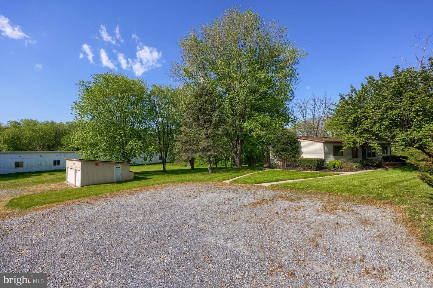 62 W Slokom Avenue photo 2