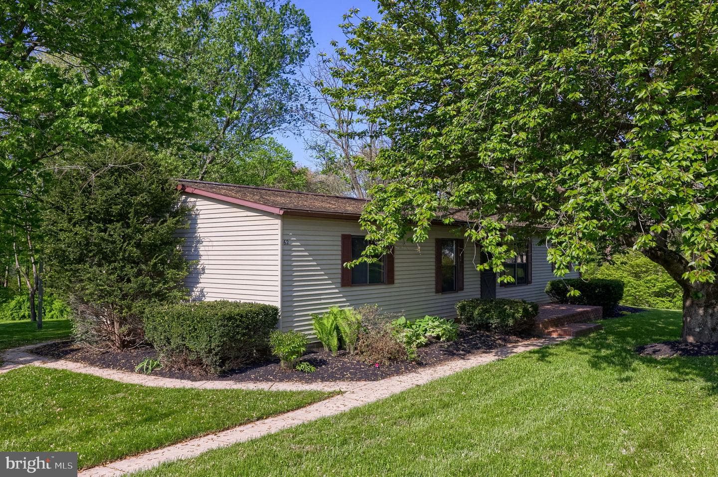 62 W Slokom Avenue photo 3