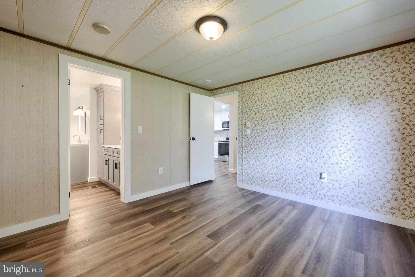 62 W Slokom Avenue photo 34