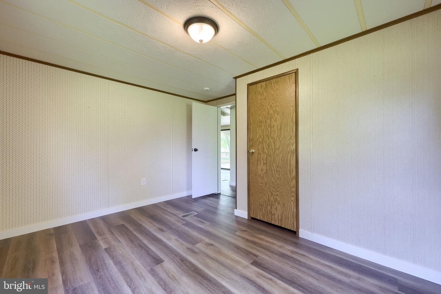 62 W Slokom Avenue photo 45