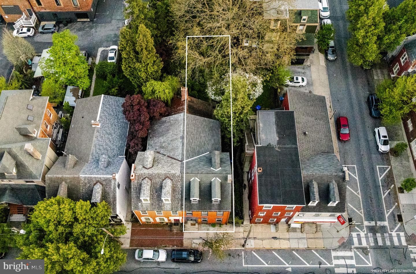 446 W Orange Street photo 3