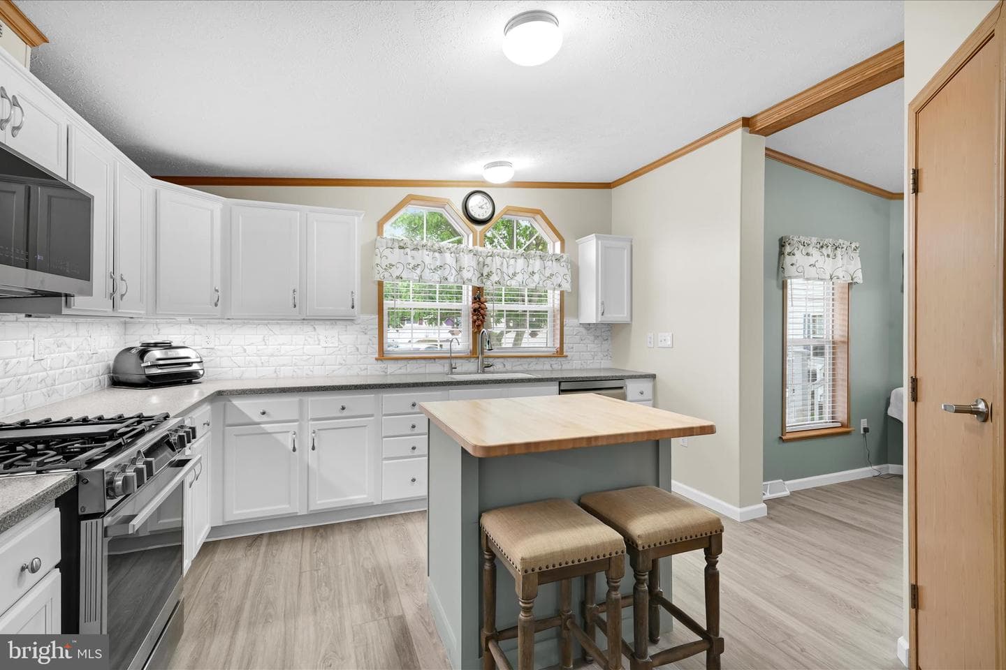 108 Summers Drive photo 12