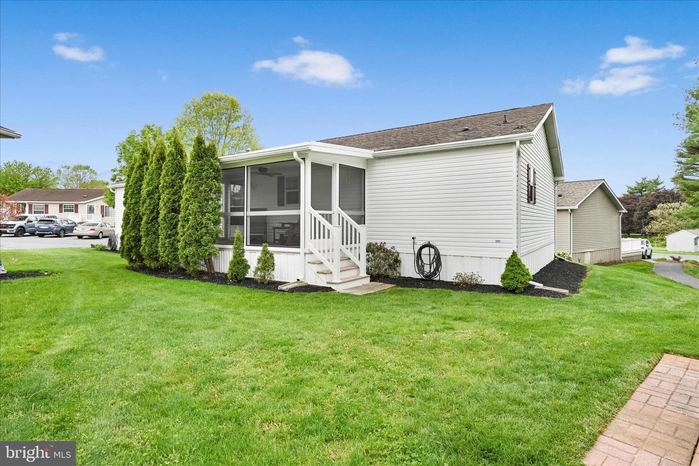 108 Summers Drive photo 31
