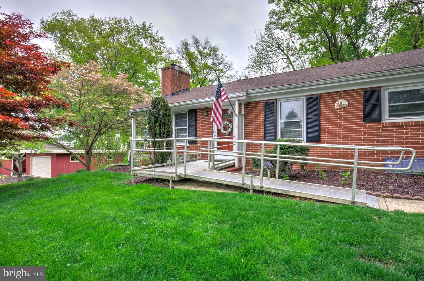 2584 Spring Valley Road photo 8
