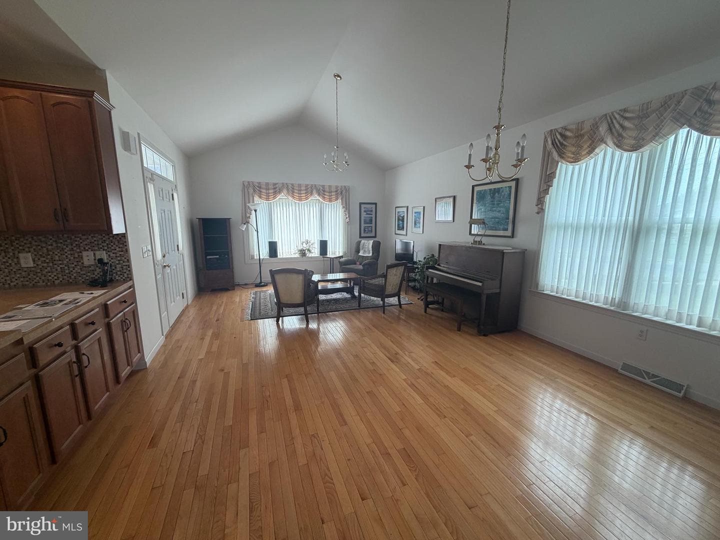 428 Haymarket Lane photo 8