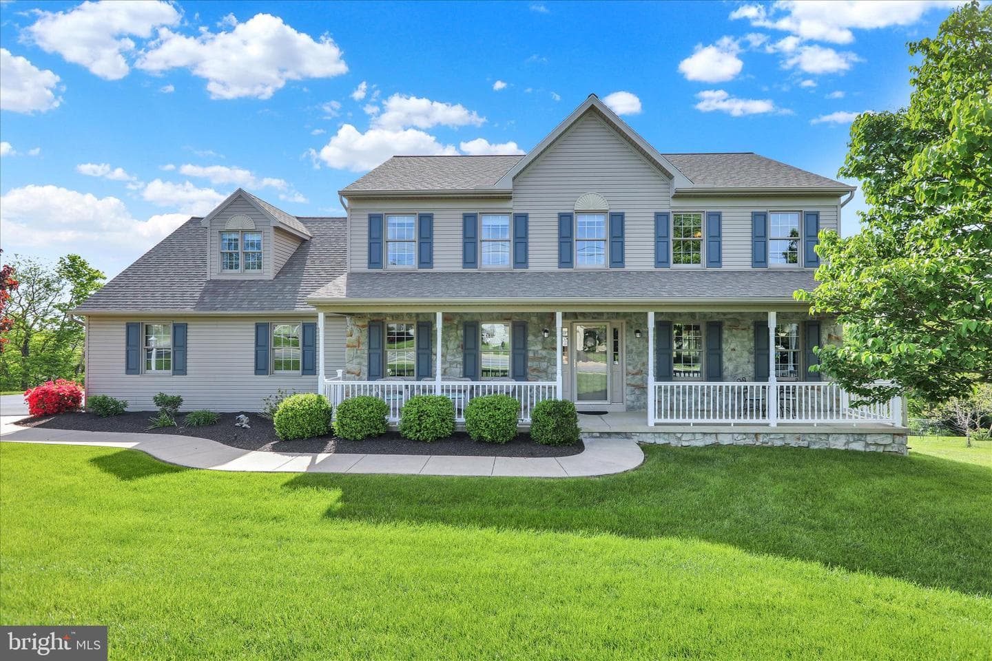 678 West Ridge Road photo 4