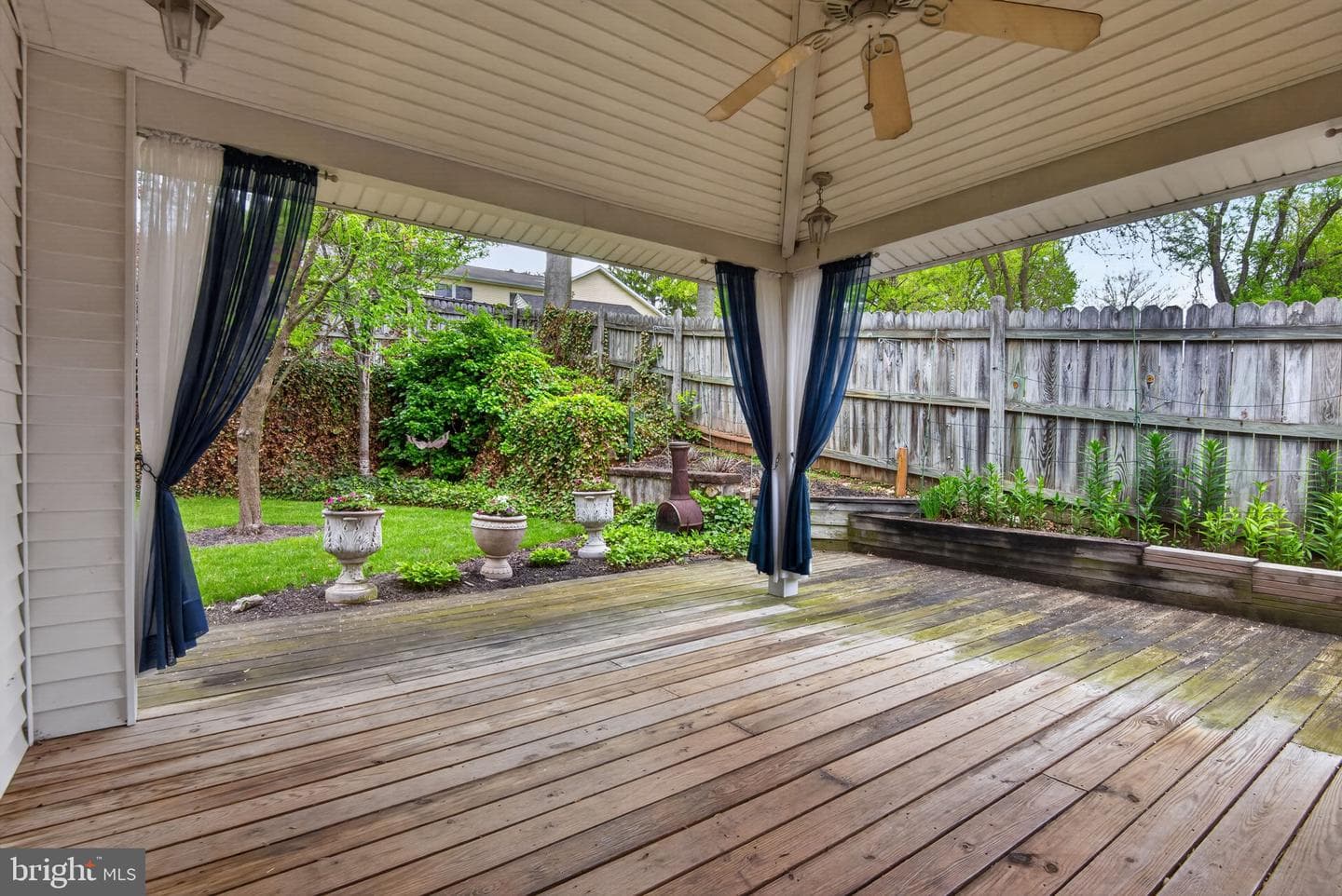 605 Groff Avenue photo 40
