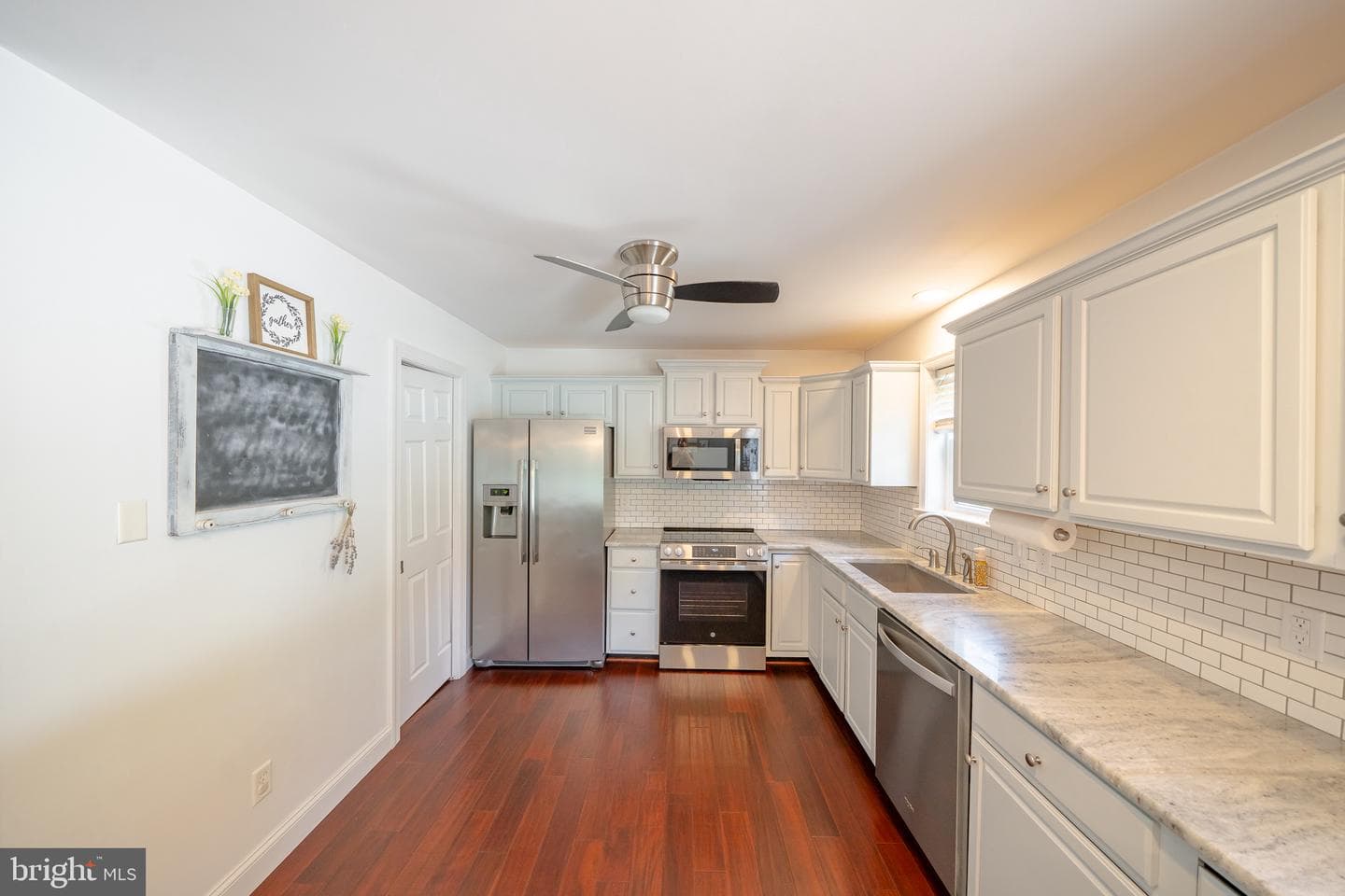 115 Larkspur Drive photo 12