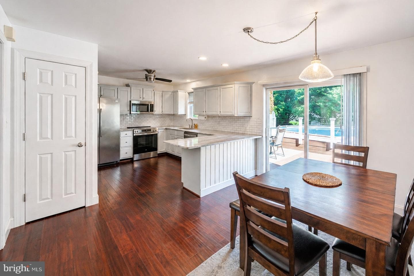 115 Larkspur Drive photo 13