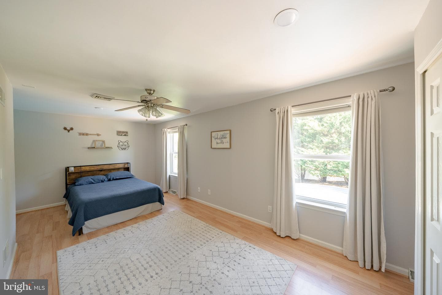 115 Larkspur Drive photo 24
