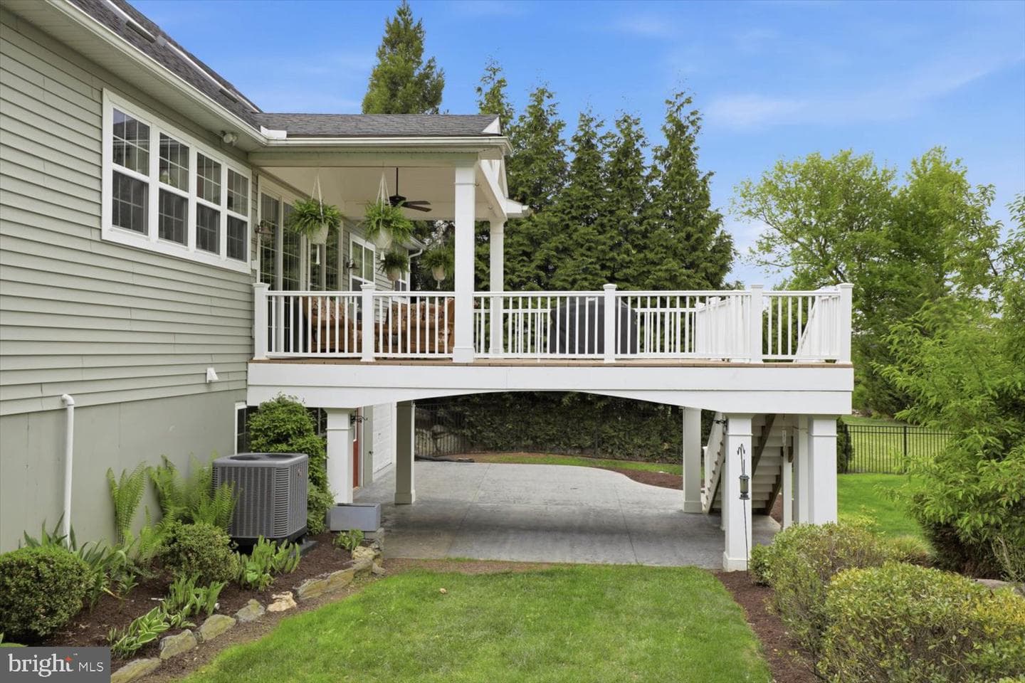 162 Huntingwood Drive photo 44