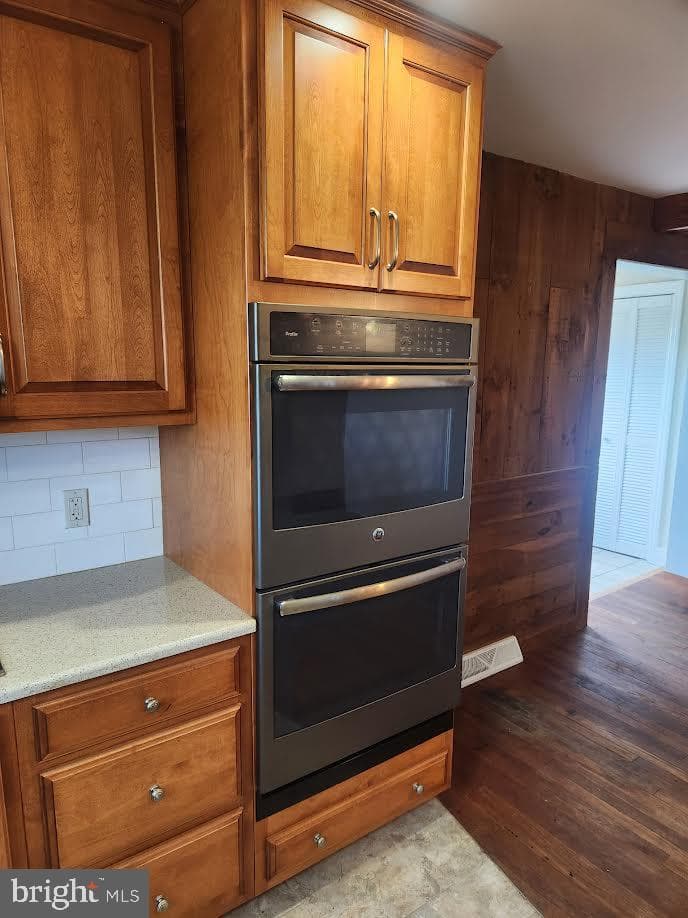 827 Disston View Drive photo 24