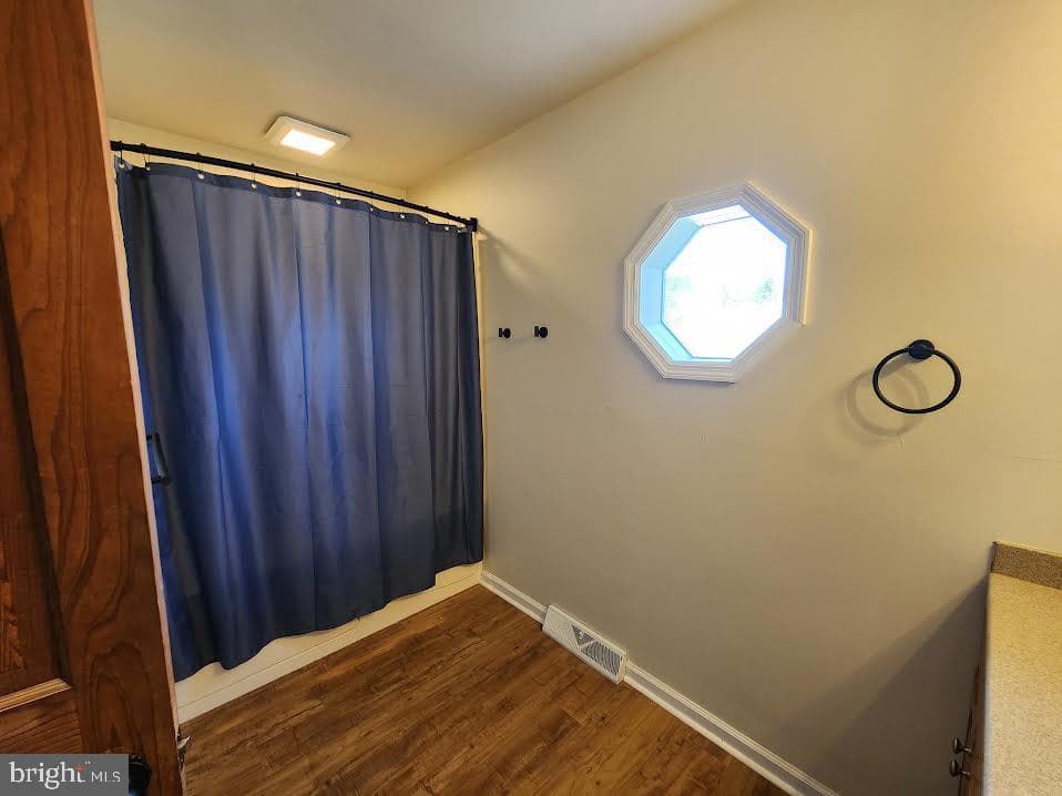 827 Disston View Drive photo 36