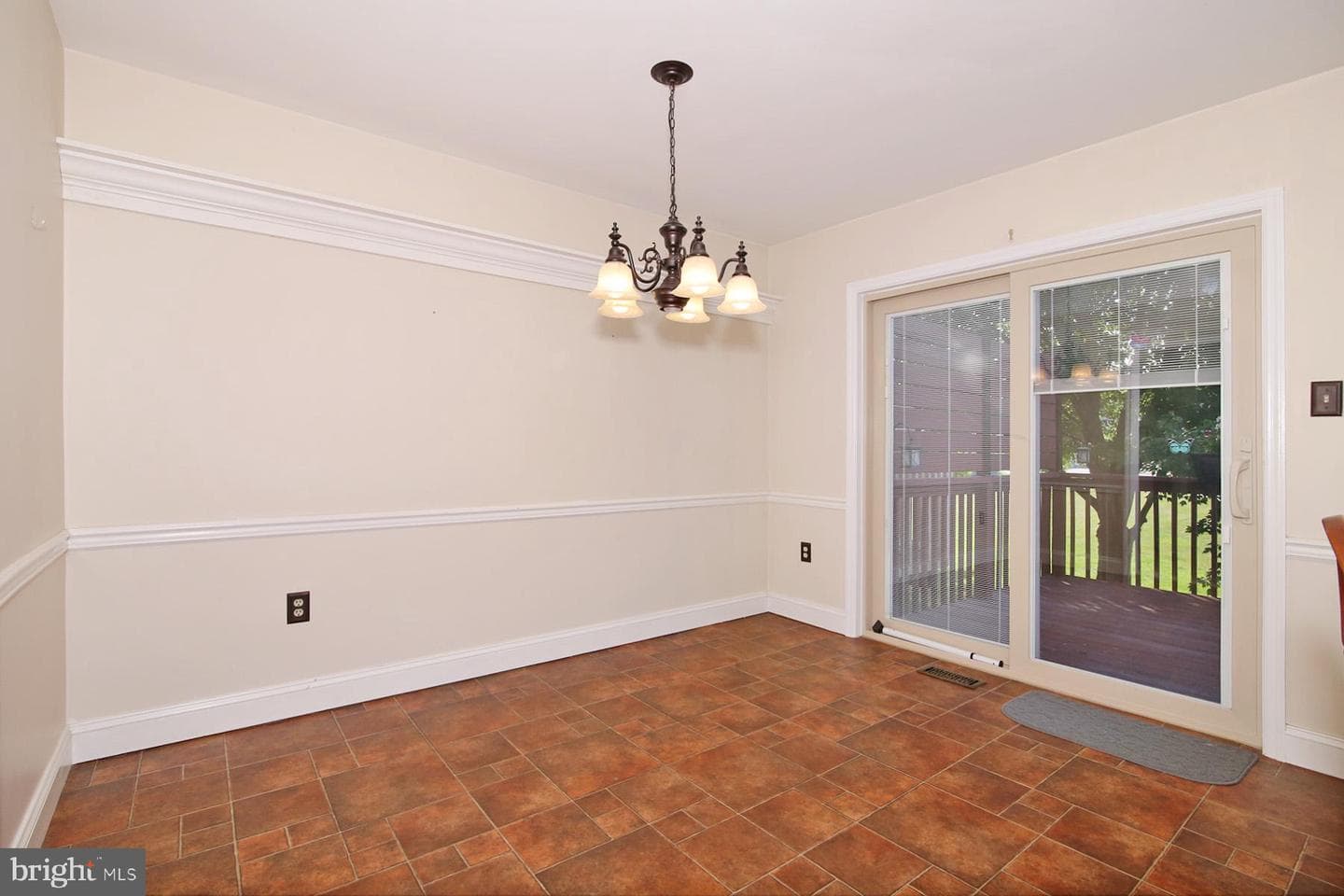 525 Cobblestone Lane photo 21
