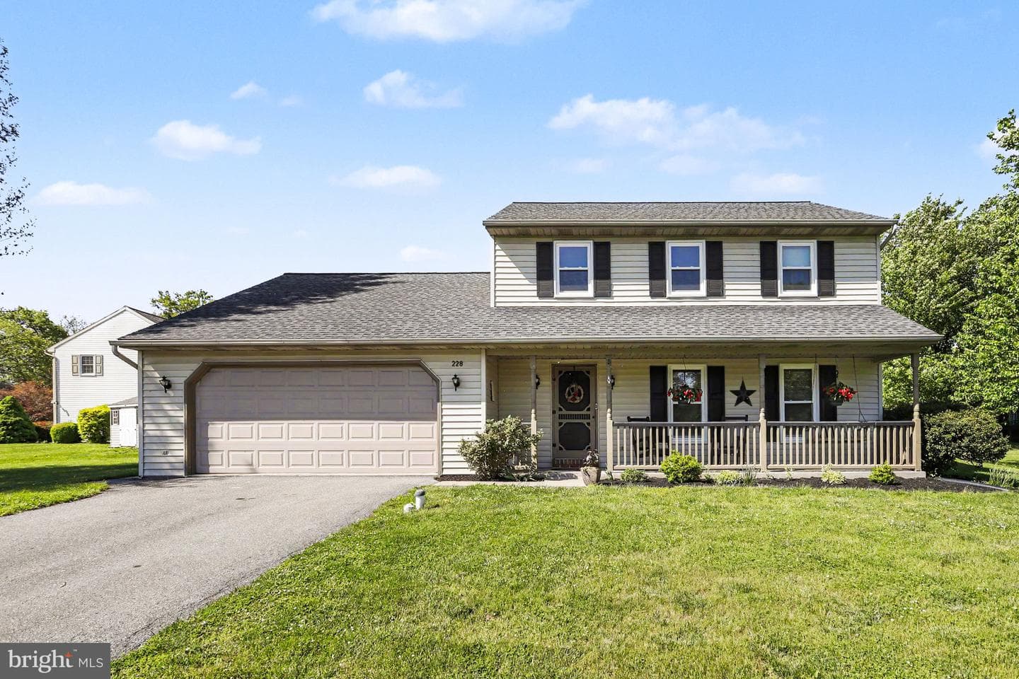 228 Cliff Lane, Elizabethtown