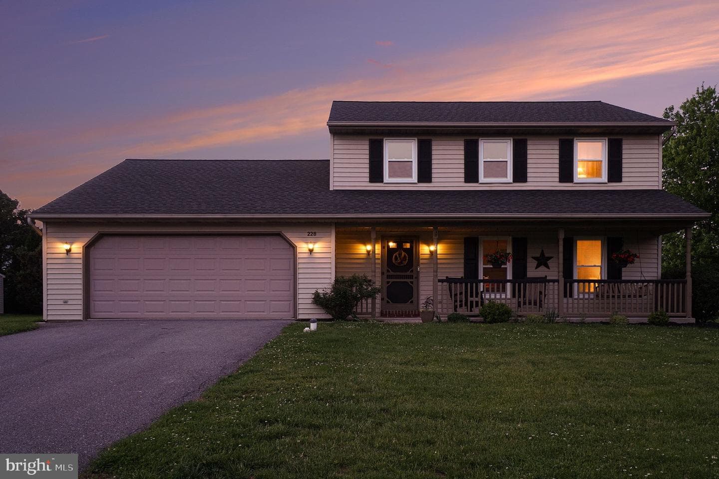 228 Cliff Lane, Elizabethtown