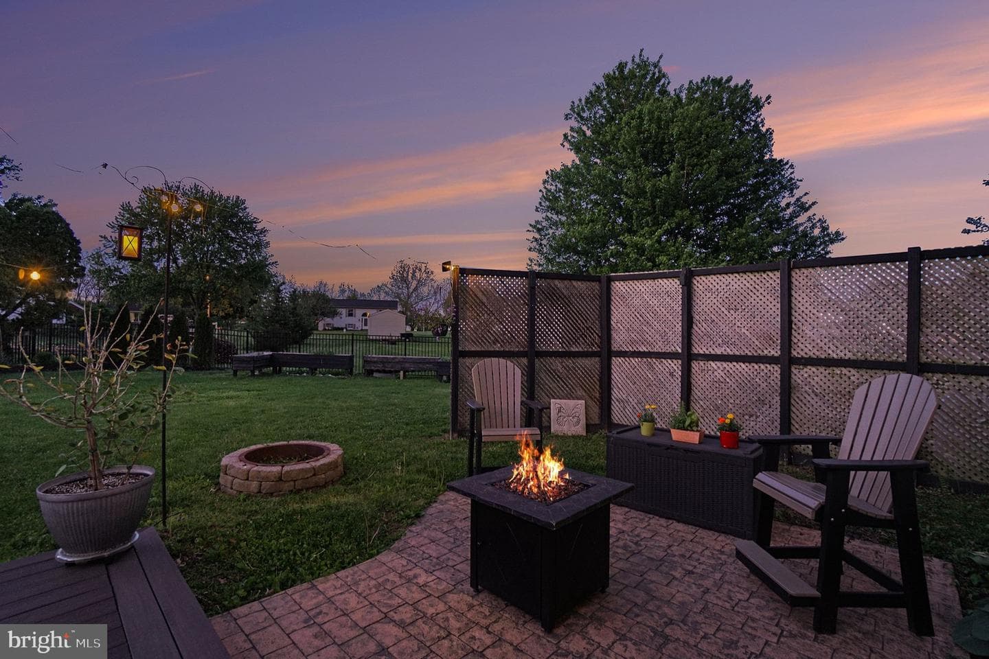 228 Cliff Lane photo 41