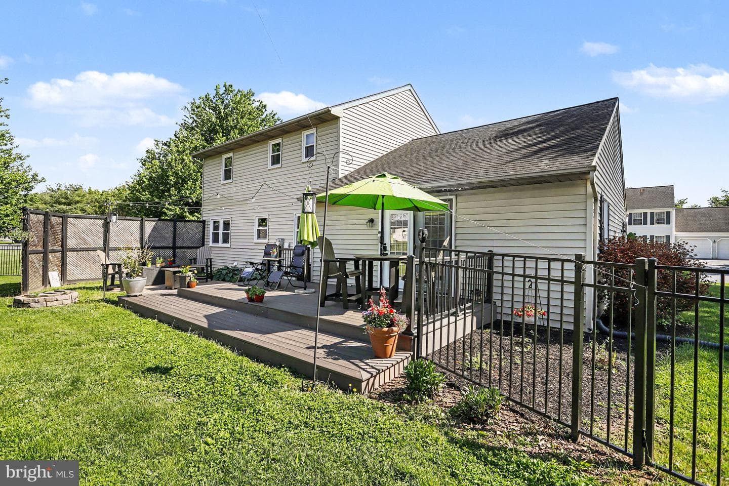 228 Cliff Lane photo 52
