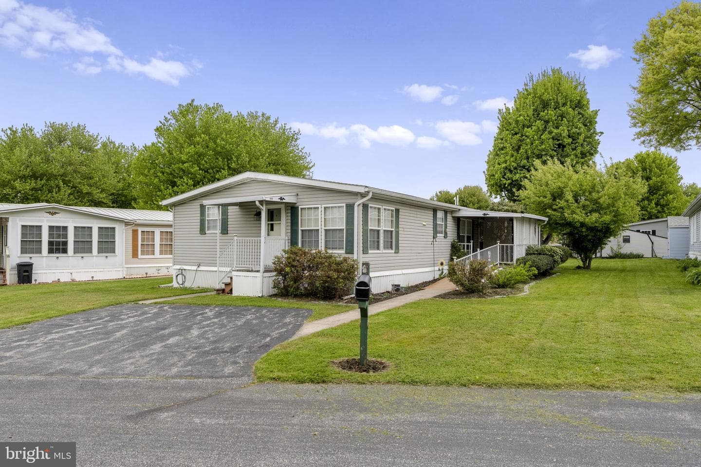 21 Jake Drive photo 2