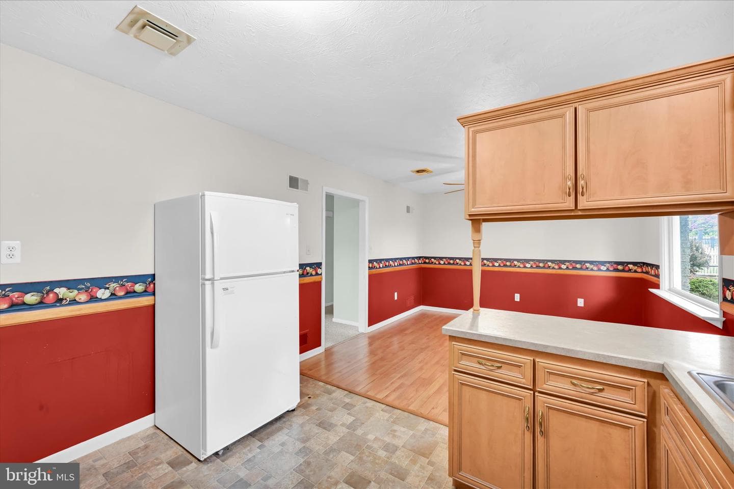 311 N Penryn Road photo 19