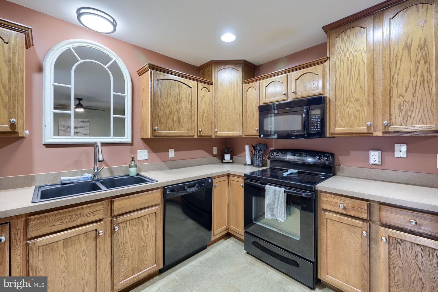 206 Sable Drive photo 9