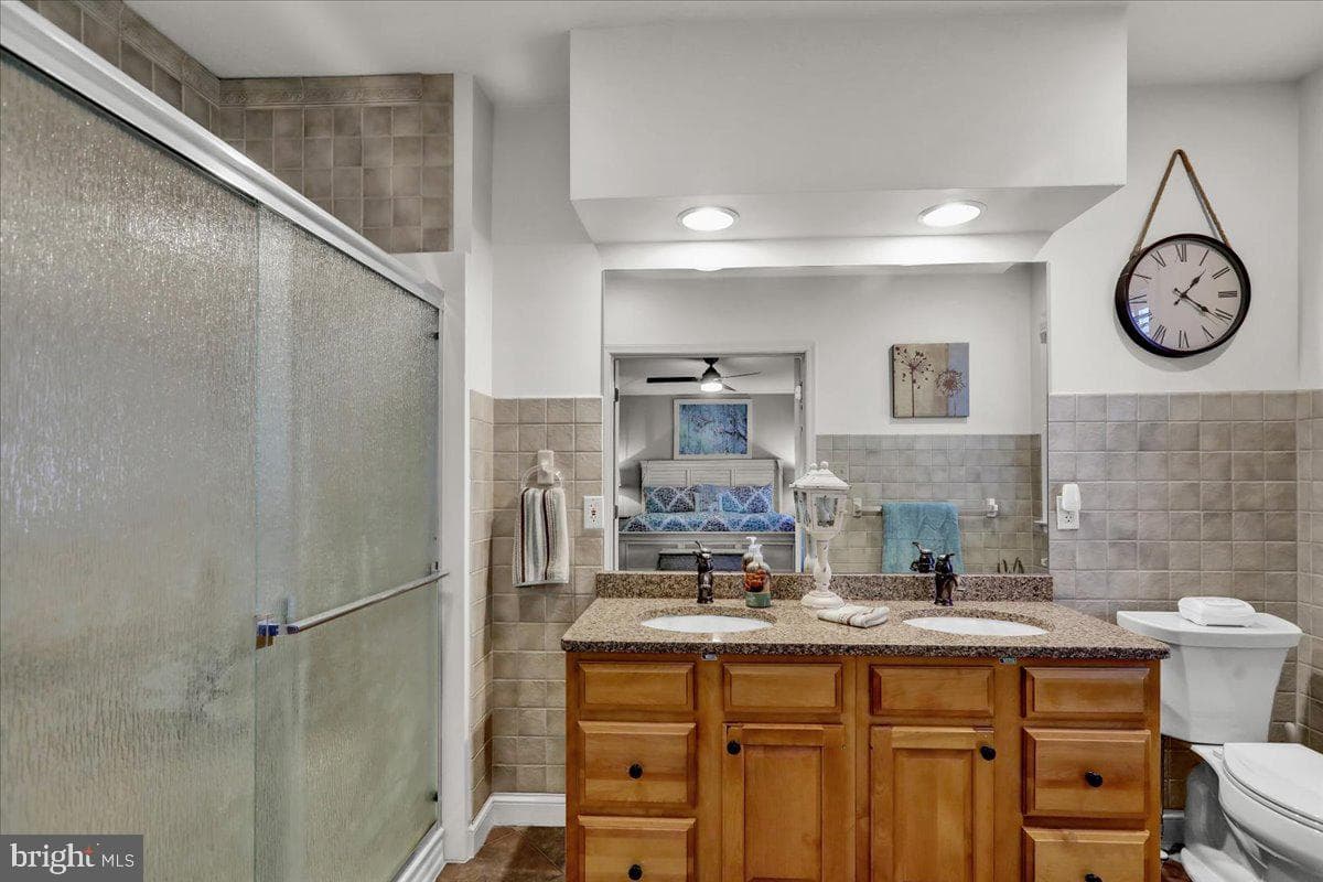 2693 Cobblestone Lane photo 24