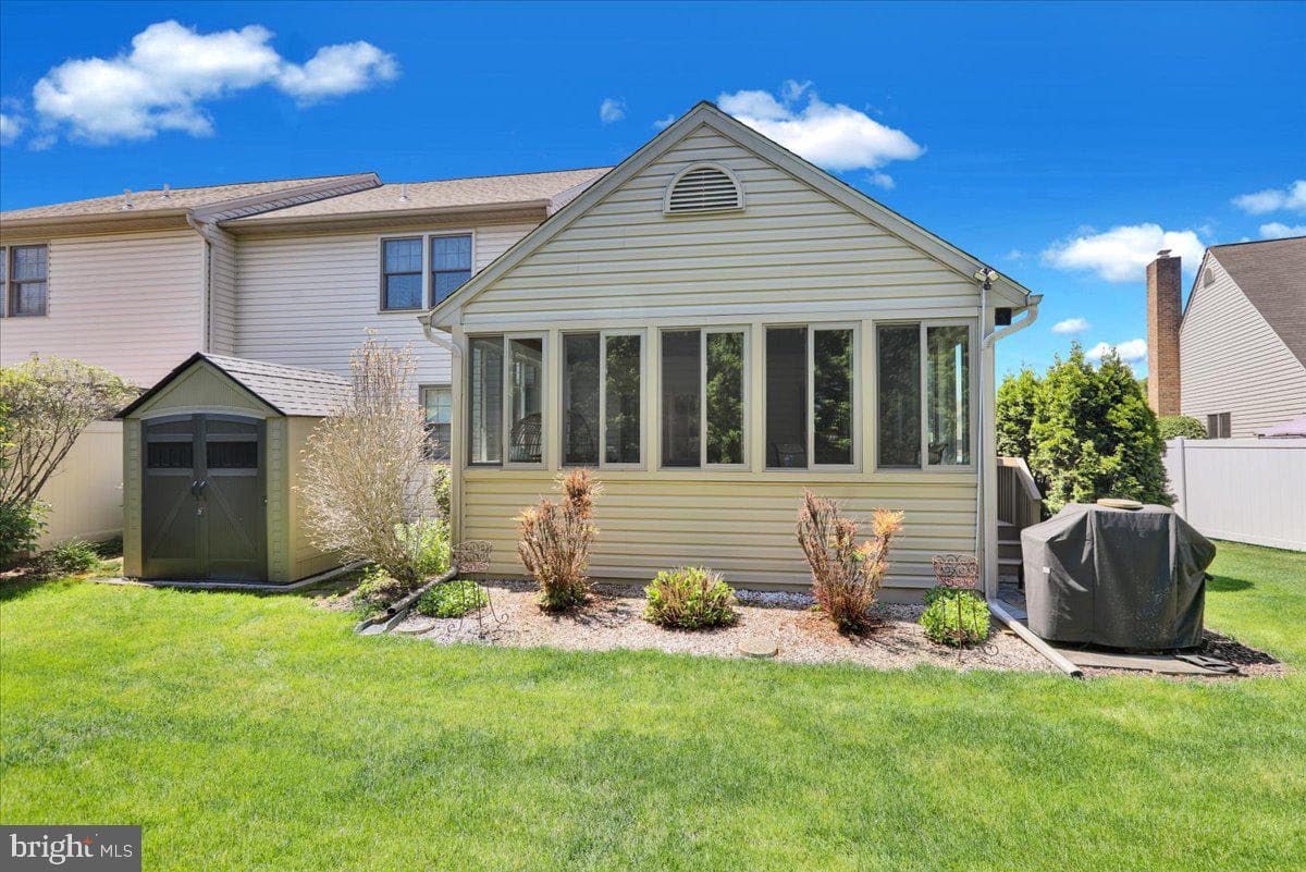 2693 Cobblestone Lane photo 5