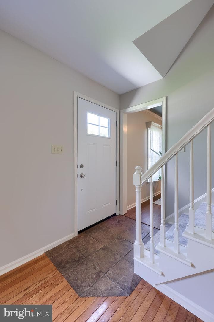 322 Powell Drive photo 4