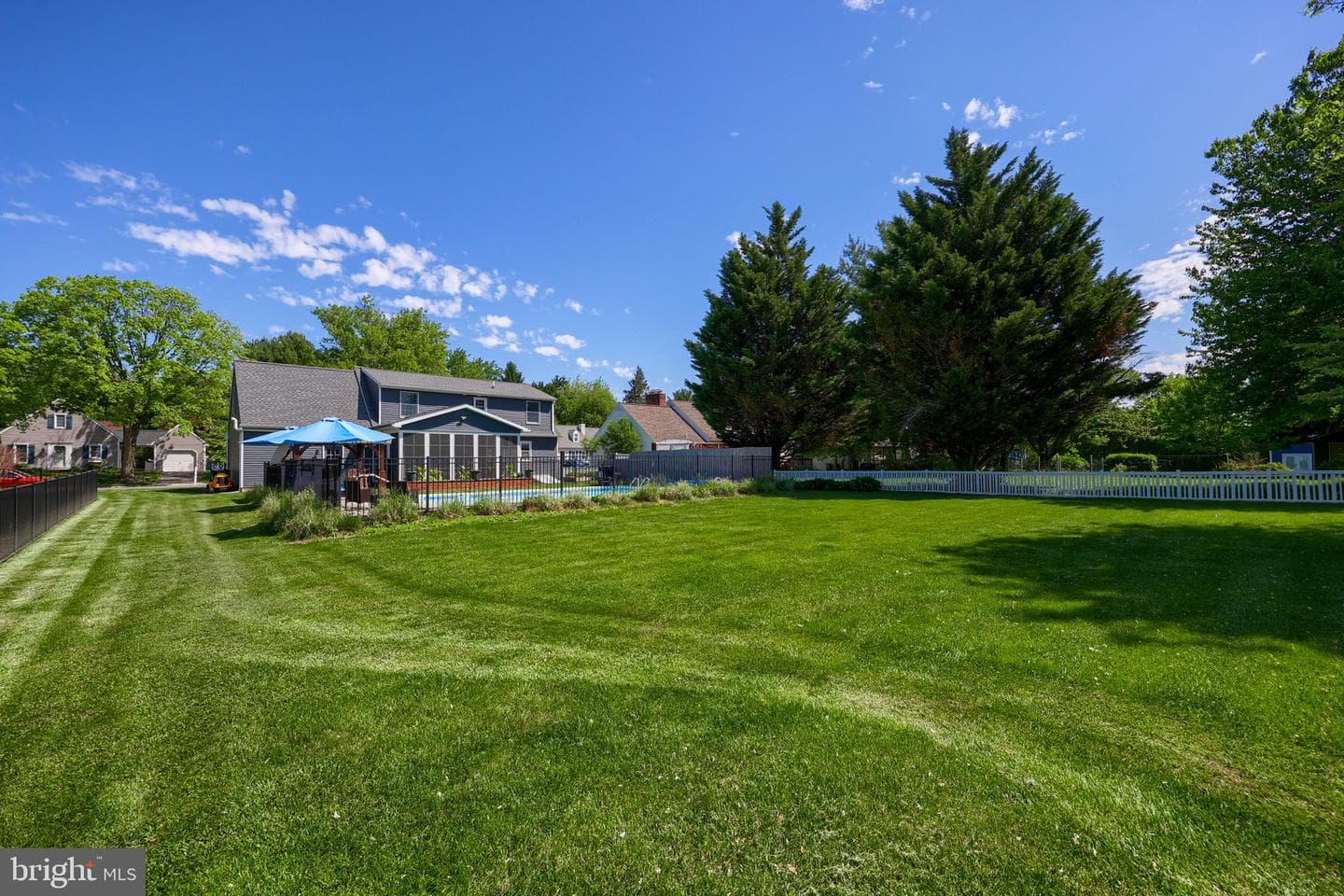 322 Powell Drive photo 55