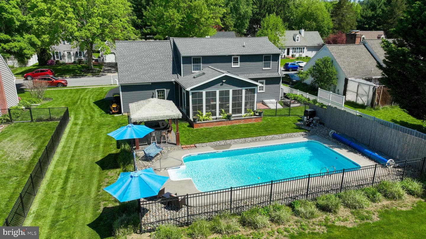 322 Powell Drive photo 62