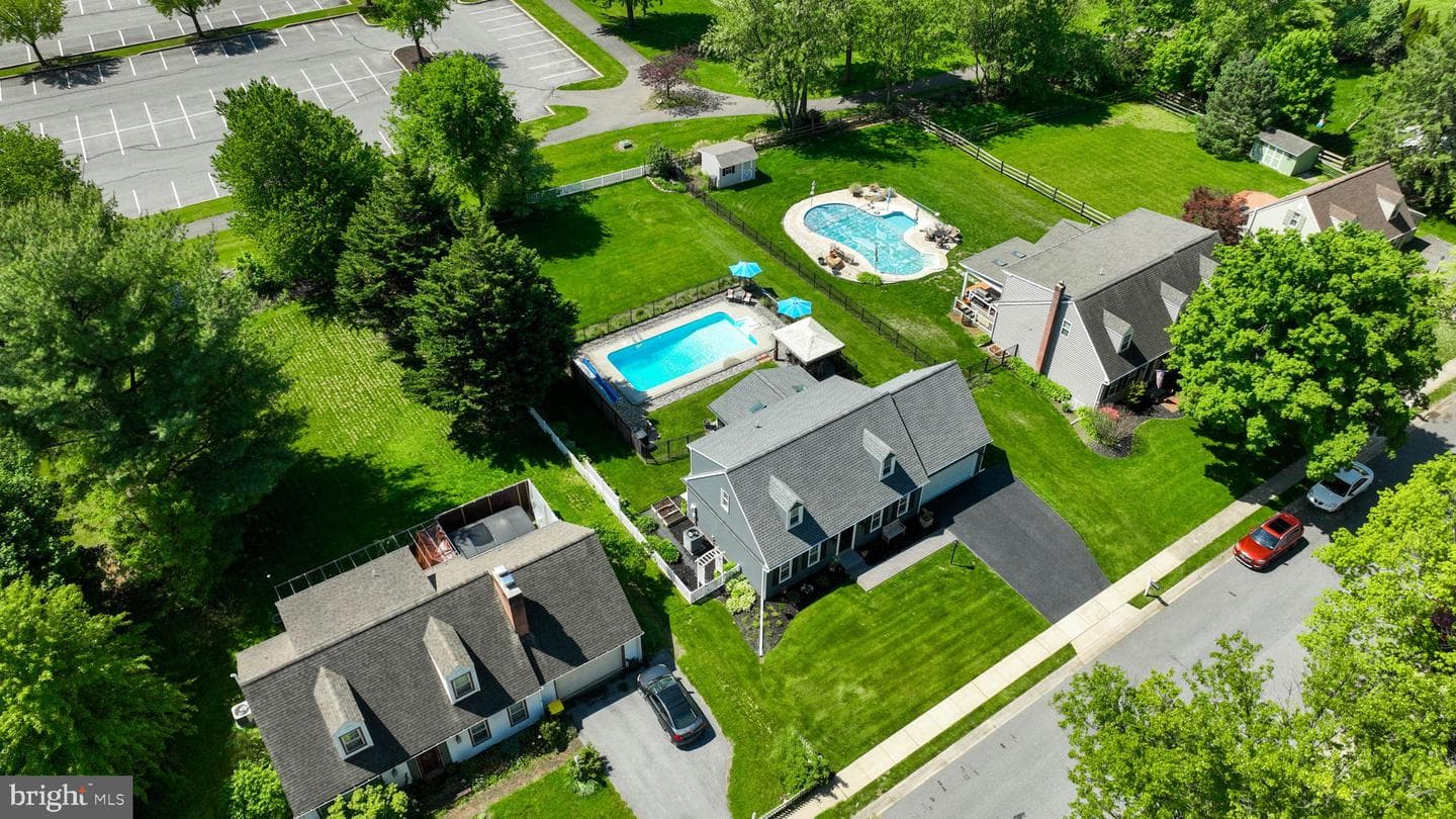 322 Powell Drive photo 71