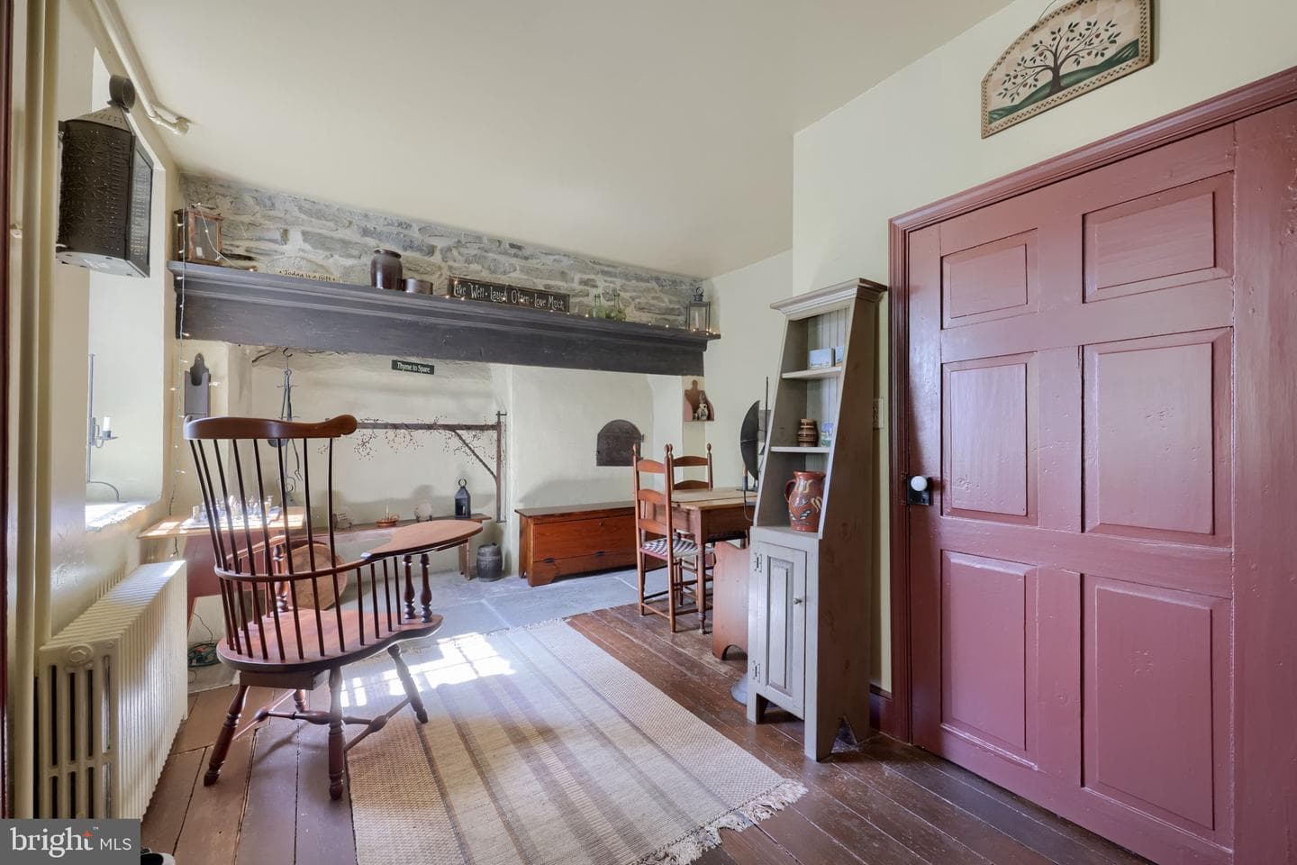 326 Miller Street photo 24