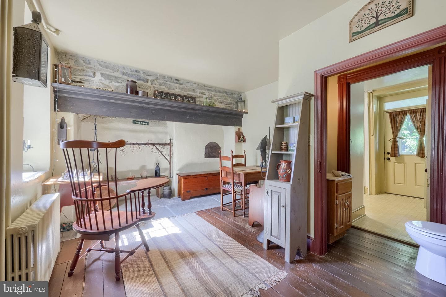 326 Miller Street photo 26